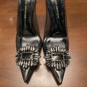 Good American CINDER-F*CKING-RELLA PUMP